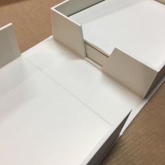 Notched Clamshell Box with Double Thick Walls